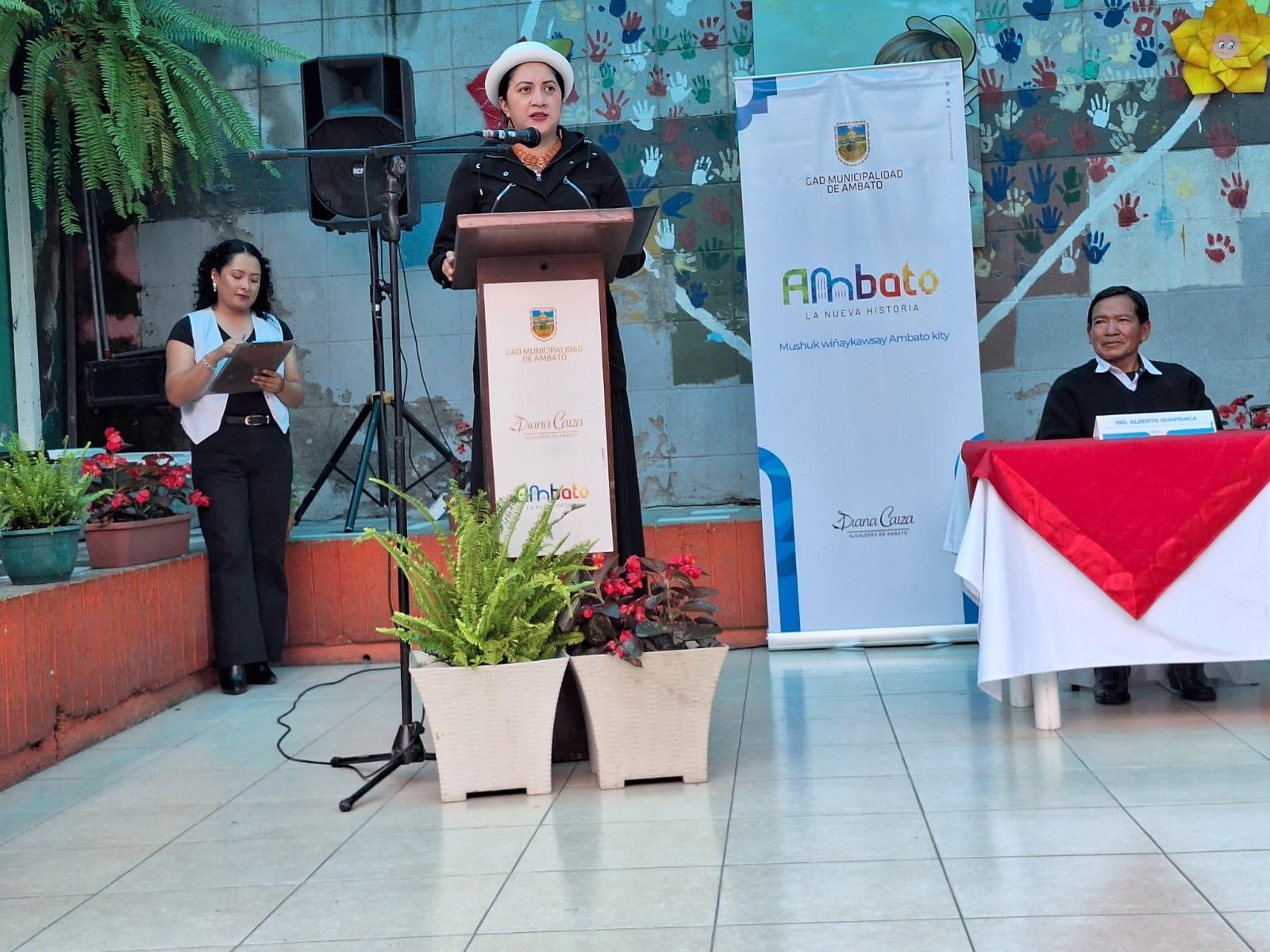 LA FUNDACIÓN DON BOSCO FIRMAN CONVENIO CON LA MUNICIPALIDAD DE AMBATO